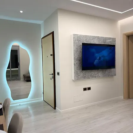 Chic Free Parking Apartment *