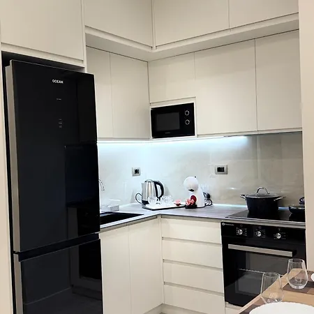 Chic Free Parking Vlore